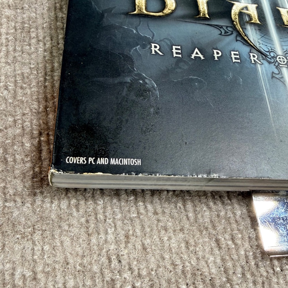 BradyGames Diablo III Reaper of Souls Signature Series Strategy Guide PC Mac - Picture 4 of 6